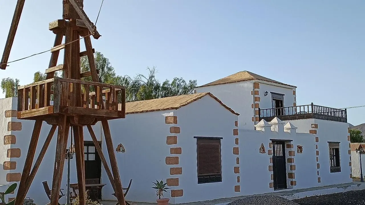 Villa Casa La Molina- A Triquivijate Сasa de vacaciones