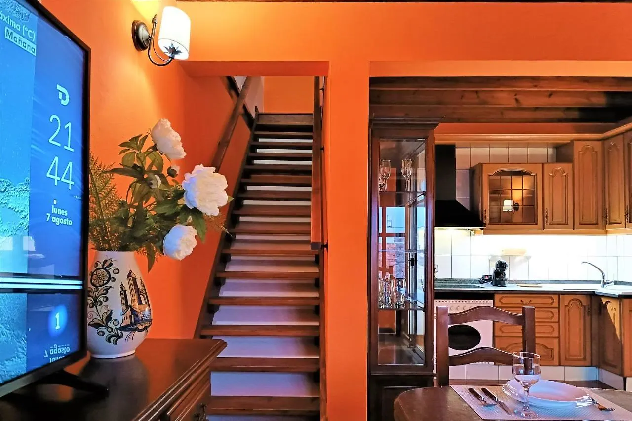 Сasa de vacaciones Villa Casa La Molina- A Triquivijate