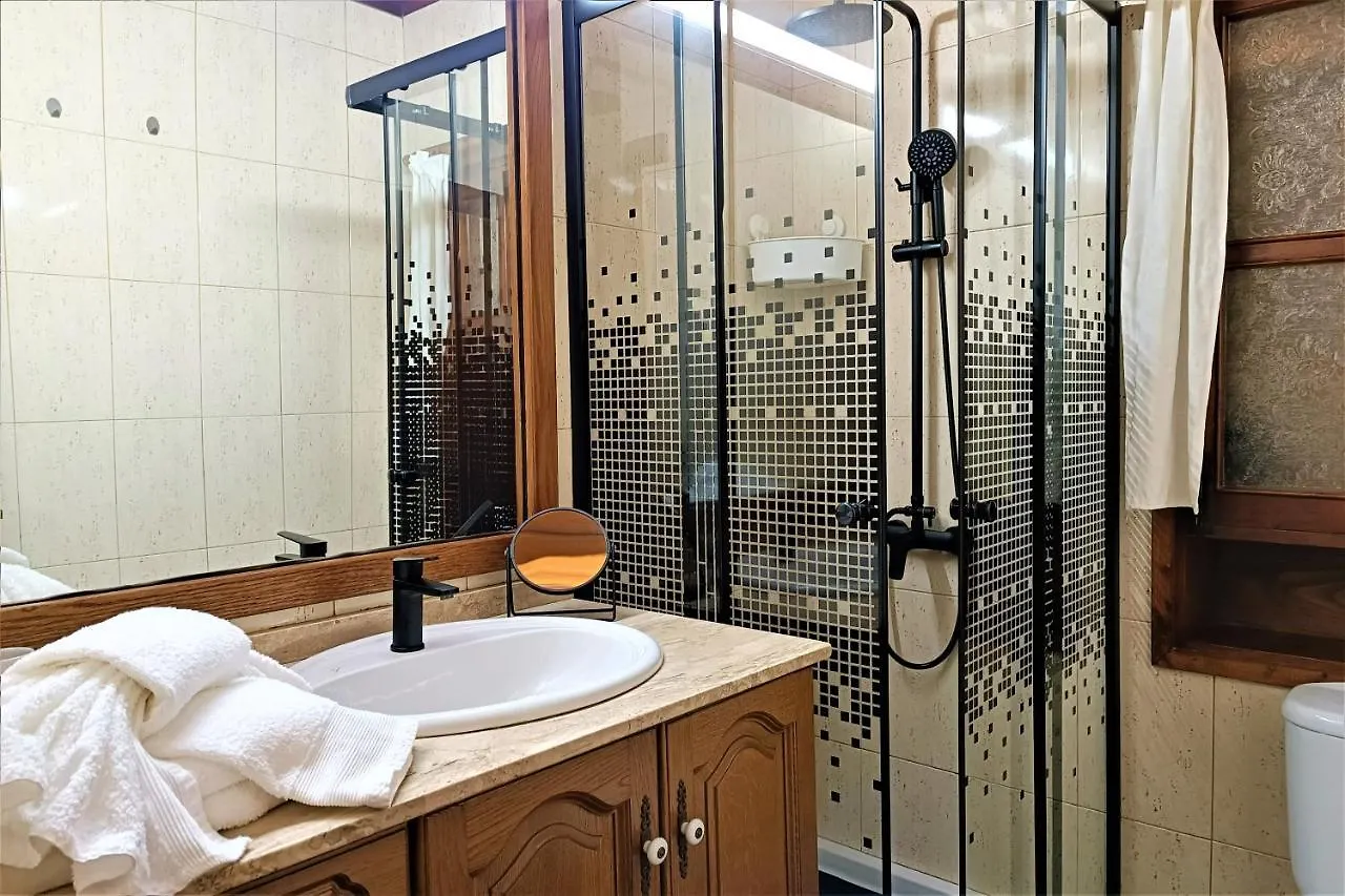 Villa Casa La Molina- A Triquivijate 0*,  España